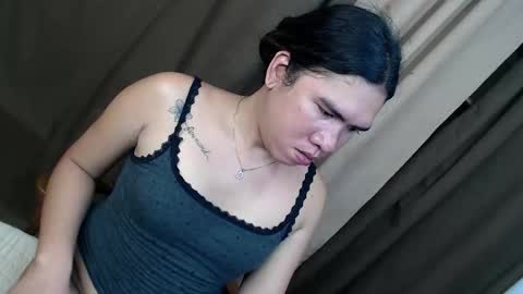 naughtywildvenice online show from May 31, 7:39 am