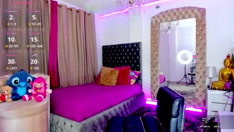 naugthycock online show from December 18, 4:18 am