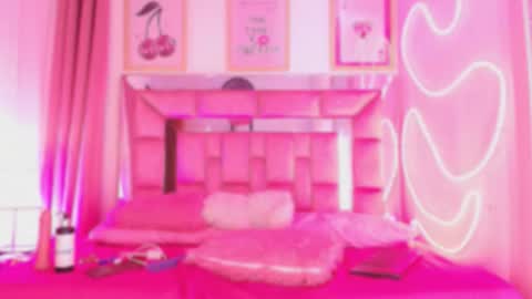 nefera_nox online show from December 18, 4:18 am