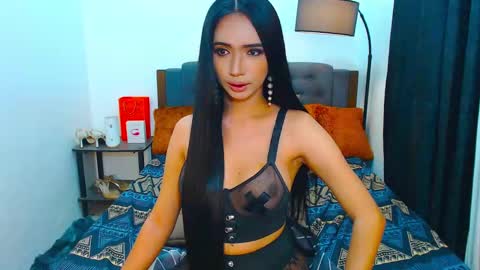 Olivia online show from February 17, 11:09 pm