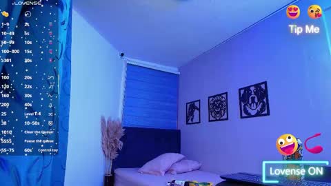 nikki_vesper online show from March 17, 3:53 am