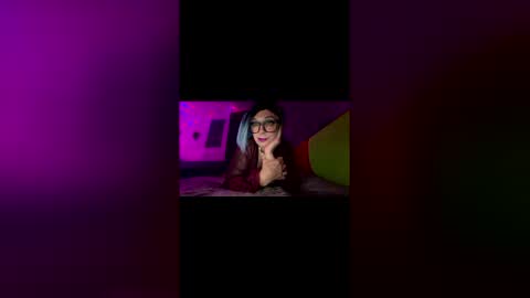 Nikki Neverland online show from March 10, 11:36 am