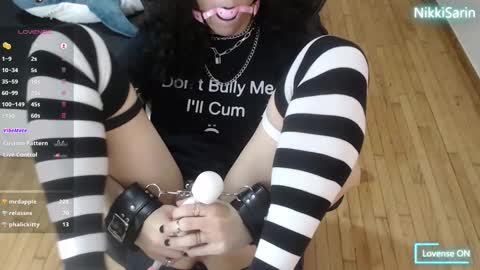 NikkiSarin online show from October 30, 5:17 am