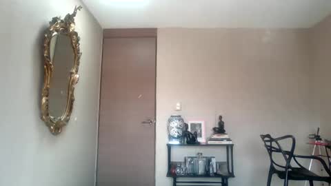 Daniella online show from April 11, 6:55 pm