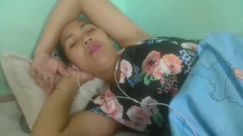 nirisouh online show from October 9, 9:44 am