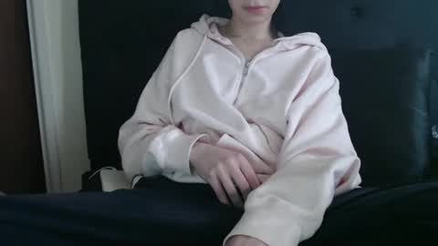 Olivia online show from March 6, 7:41 pm