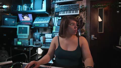 NyxRaven online show from February 22, 2:28 am