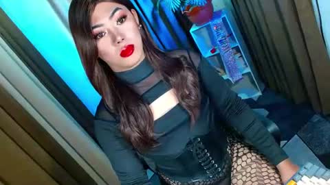 Miss OLIVIA online show from October 24, 8:52 am