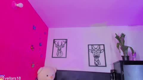 vella online show from November 16, 10:09 pm