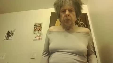 paminpantyhose online show from February 9, 7:09 pm