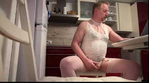 pantman24 online show from April 13, 6:23 pm