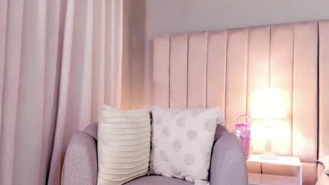 paylina monroy online show from November 18, 12:32 am