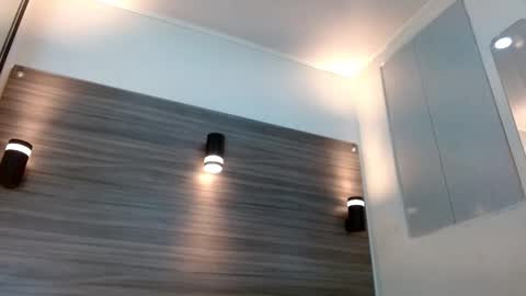 Penelopee Rouse online show from November 27, 10:44 pm