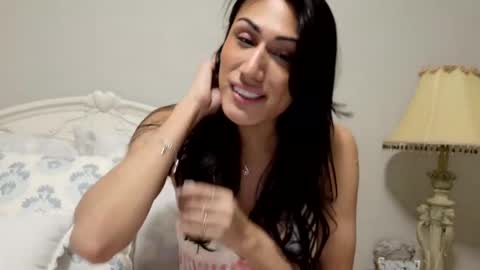 Snapshot of prinxessally chatting on January 15, 3:11 am Prinxessally online show from January 15, 3:11 am