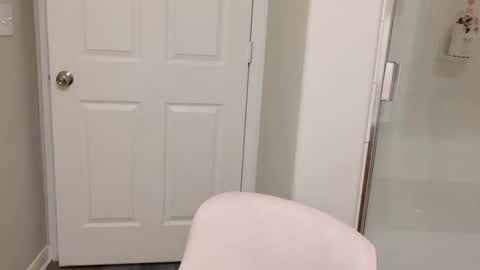 Snapshot of prinxessally chatting on February 23, 7:17 pm Prinxessally online show from February 23, 7:17 pm