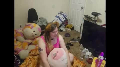 puppygirllovestobeg online show from March 26, 5:55 am