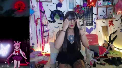 purplekattlyn online show from June 3, 5:20 am