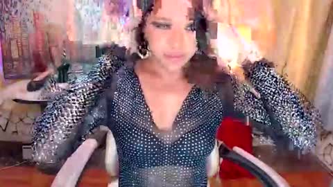 Queen Agatha online show from April 8, 2:18 pm