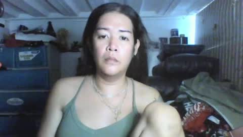 stephanie online show from April 18, 5:42 am