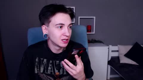 Ray online show from February 14, 5:48 am