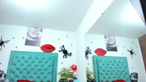 Rihanna hotx online show from November 9, 2:56 am