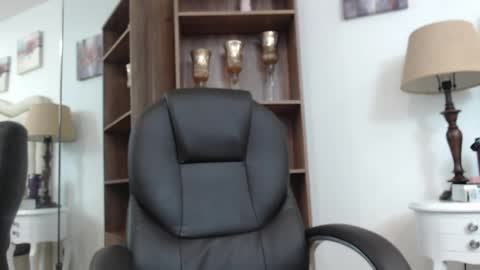 Vannellope online show from April 11, 11:25 am