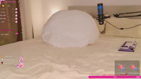 Rose    online show from December 19, 7:08 pm