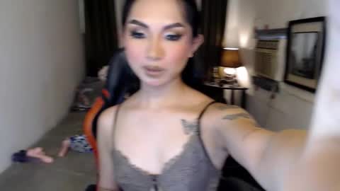 its me Sabel online show from October 19, 5:44 am