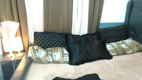 its me Sabel online show from March 9, 7:01 am