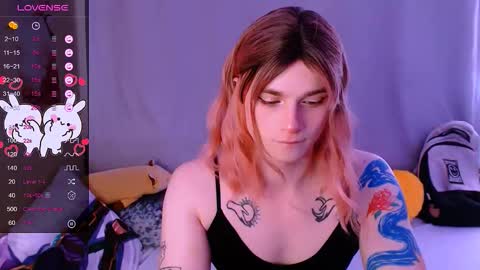  Alice  online show from October 20, 6:38 am