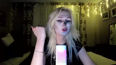 Samantha online show from January 11, 6:58 pm