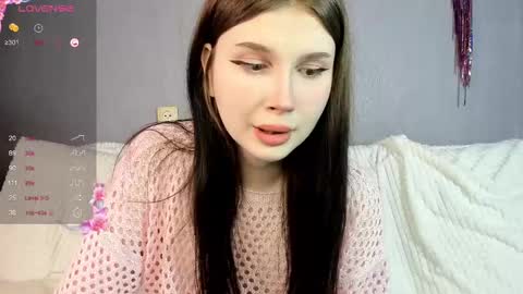 Snapshot of sandravegas chatting on January 23, 2:39 pm Sandra3 online show from January 23, 2:39 pm