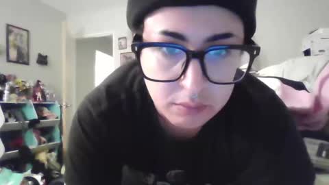 koolkat online show from February 3, 1:30 am