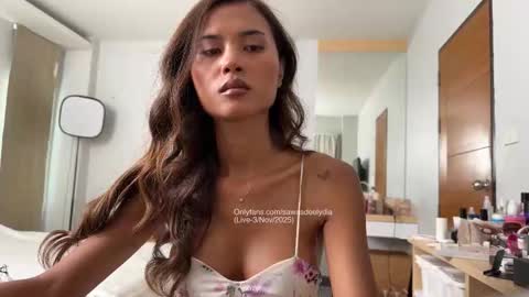 Lydia online show from November 3, 5:17 am