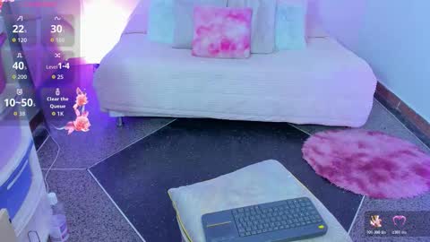 Scarlett  online show from January 18, 5:21 pm