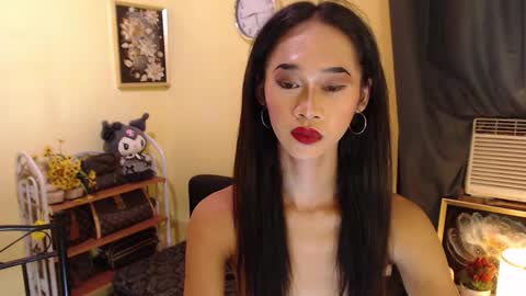 ashly online show from November 4, 7:18 am