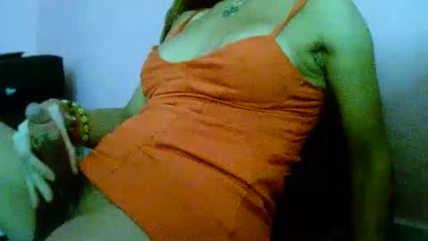 Snapshot of sensualnatasha chatting on February 14, 5:03 pm sensualnatasha online show from February 14, 5:03 pm