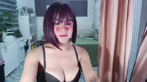 MS Anna online show from January 14, 7:45 pm