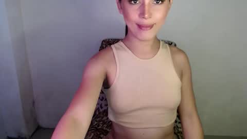 sexfuckeer online show from April 18, 7:10 am