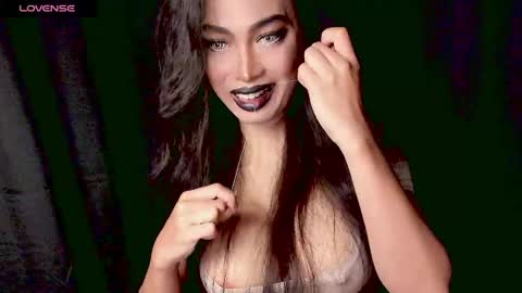 April online show from March 19, 5:18 am