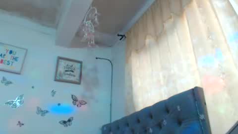Snapshot of sexysafiravenus chatting on February 5, 4:59 pm Venus Independent Model online show from February 5, 4:59 pm