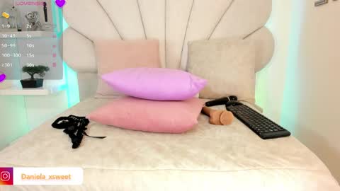 shairytovar online show from April 11, 7:45 am