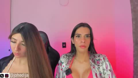 Kayle and Shanna online show from November 24, 10:55 pm