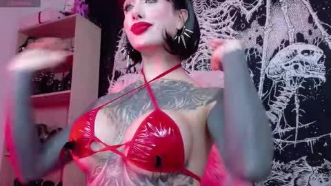 Antonia online show from February 16, 3:32 pm