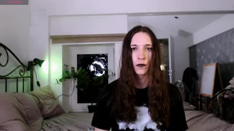 silvermuse online show from March 8, 2:15 am