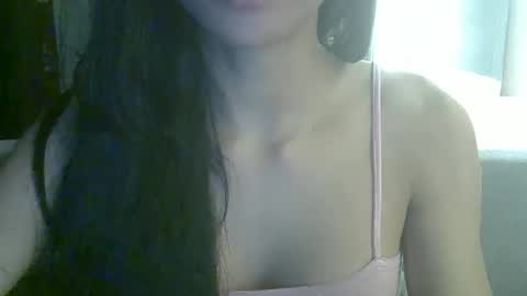 skinnykittencam online show from November 22, 12:56 am