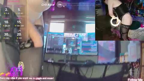 Faye online show from December 4, 2:05 am