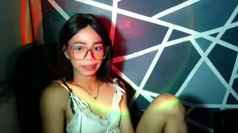 sluttypatotie online show from April 26, 10:30 pm