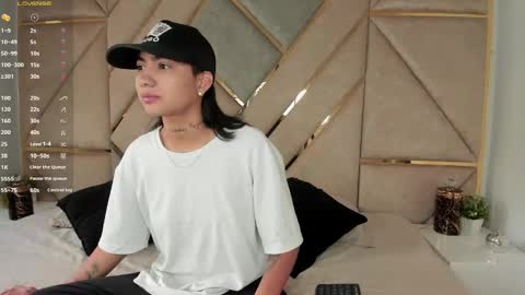 Smith Jay online show from December 3, 12:23 pm