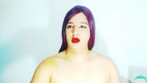 sophiehillsxo online show from April 12, 2:26 am